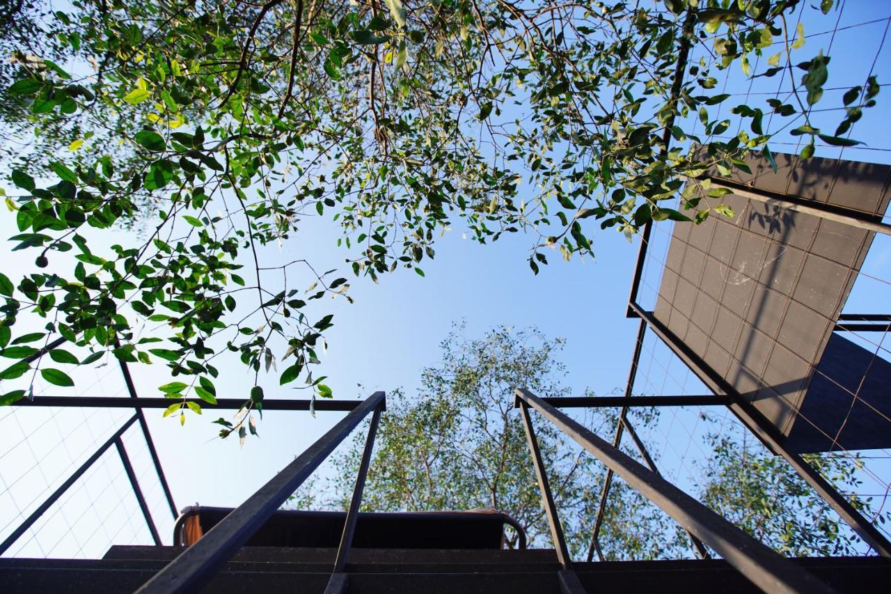 Bangkok Tree House Bang Kachao Hotel Exterior photo